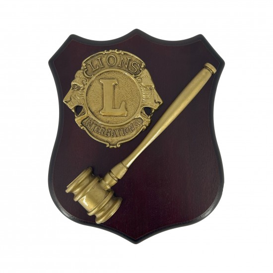 CREST CON MARTELLO E STEMMA DORATO LIONS CLUB INTERNATIONAL
